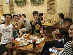 玉环烧烤加盟,学烧烤技术,开烧烤店多少钱疯狂烤翅加盟
